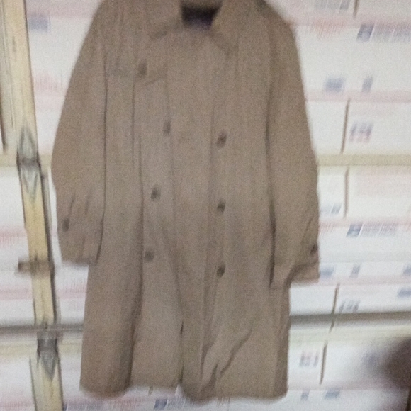 Strawbridge Other - Strawbridge Size 40 Reg. Men's Tan Overcoat With Liner (SKU A-50)